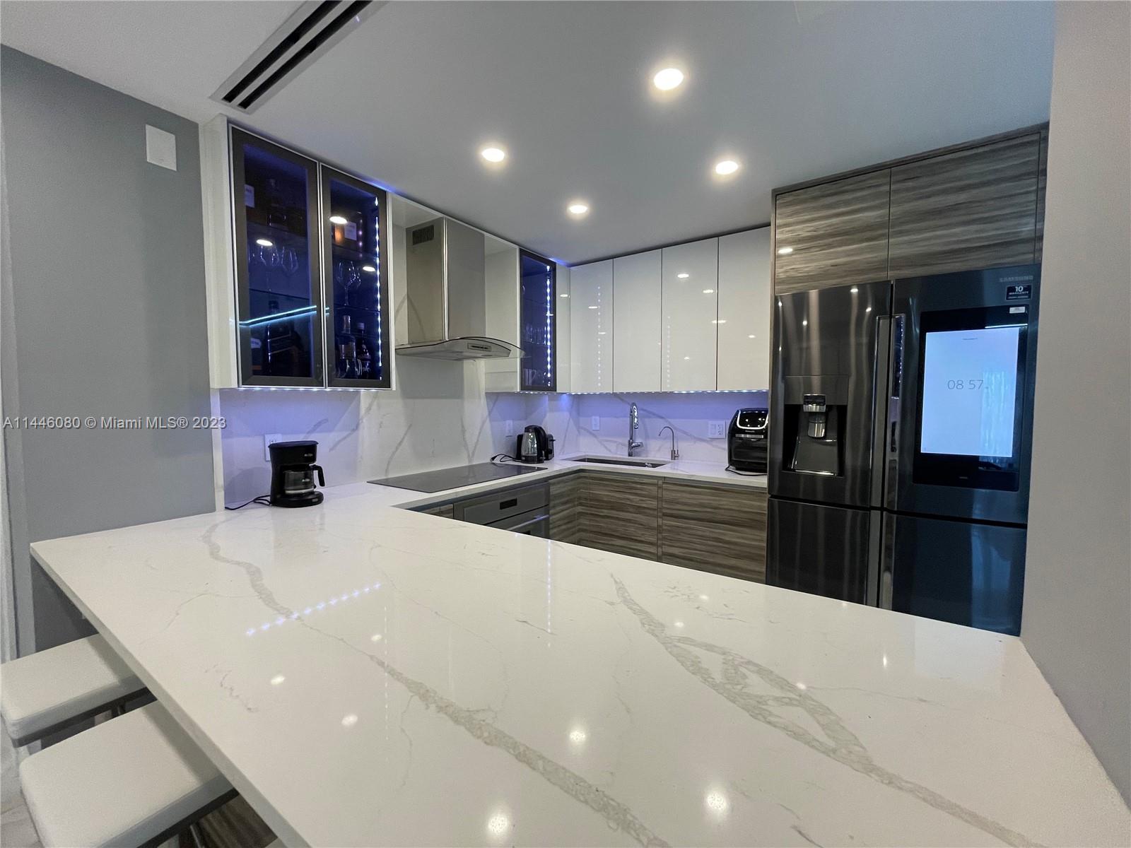 HEMISPHERES CONDO - Residential