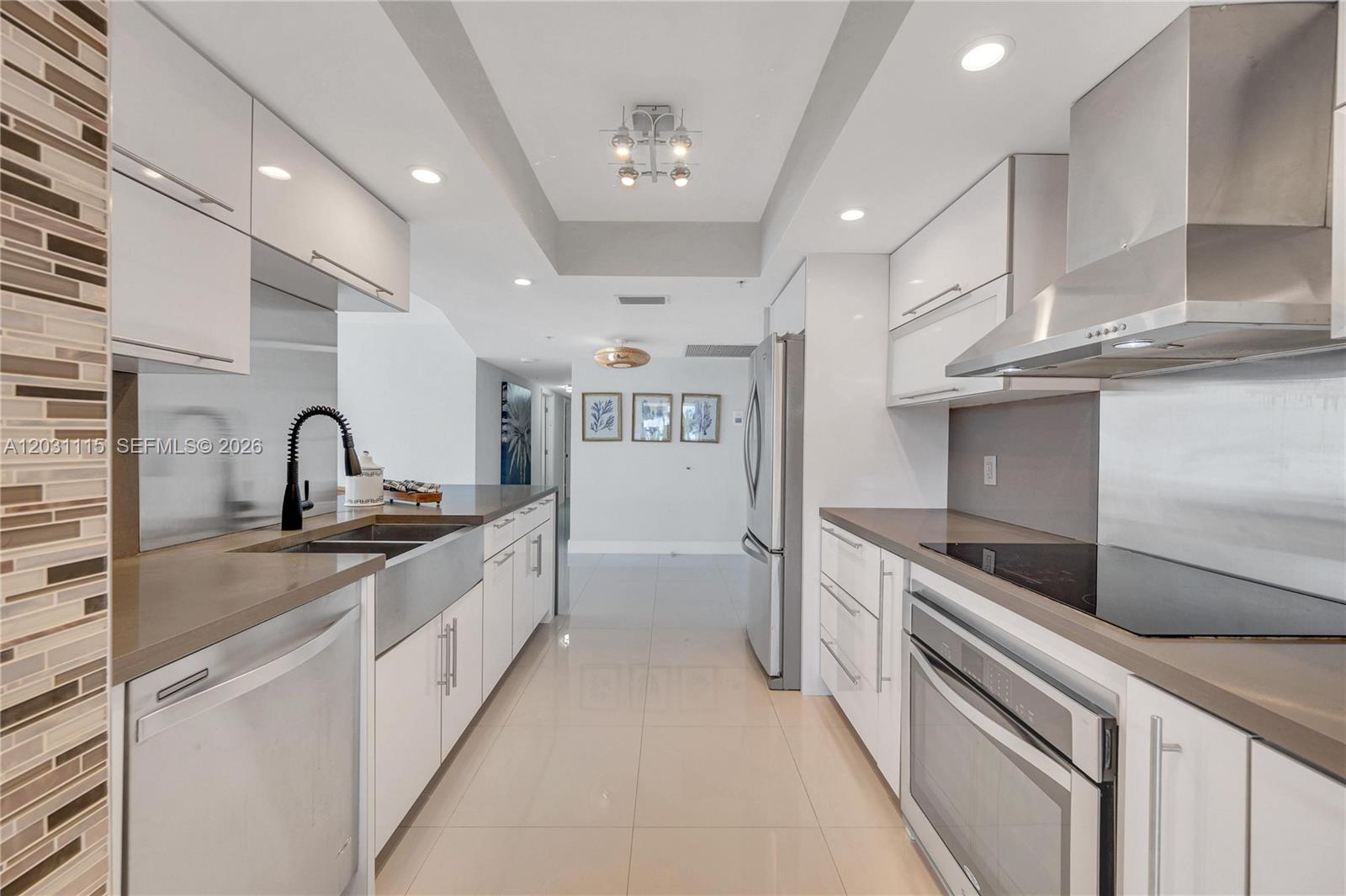 THE TIFFANY OF BAL HARBOU - Residential Lease