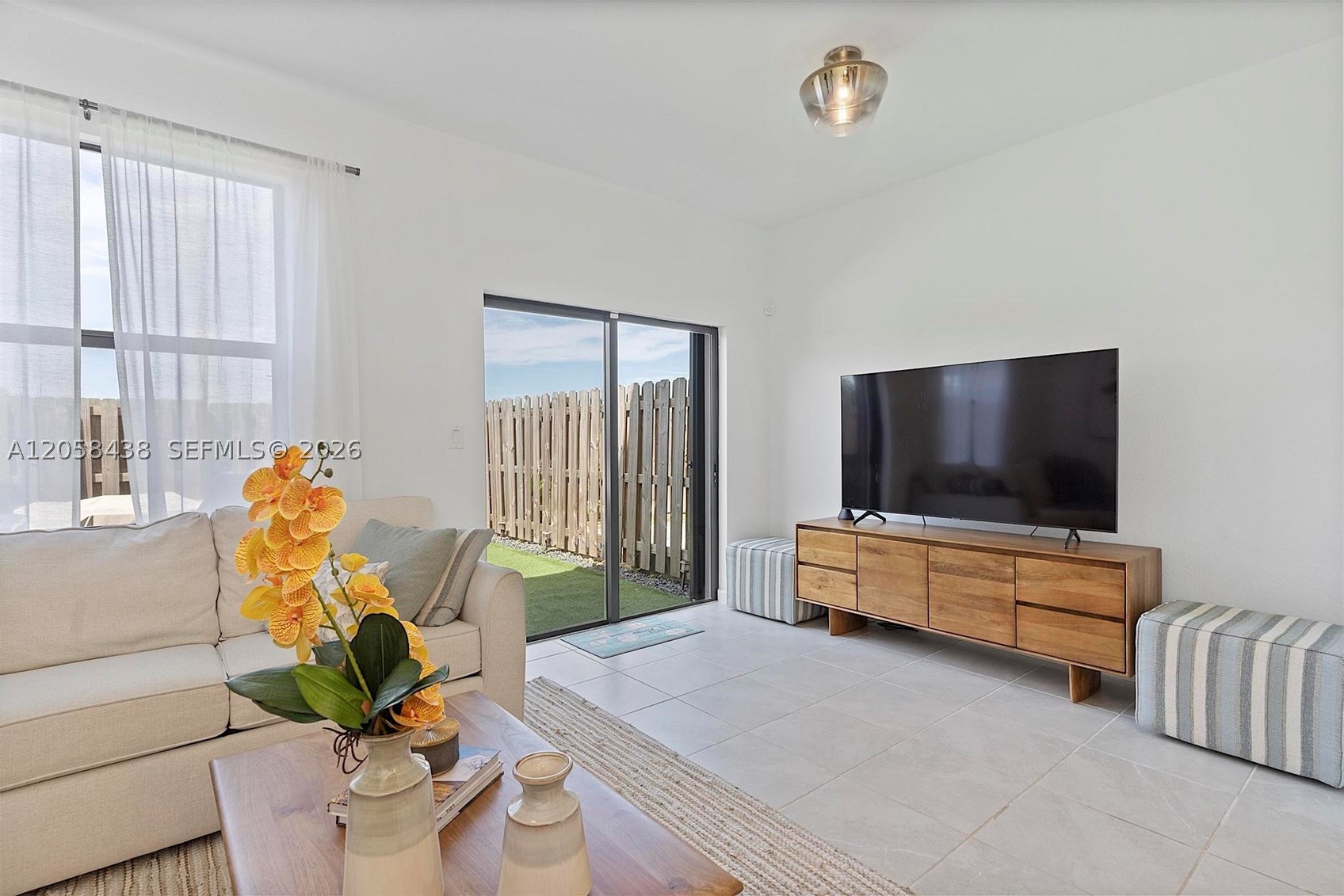 ENCLAVE SOUTH PHASE 2 - Residential