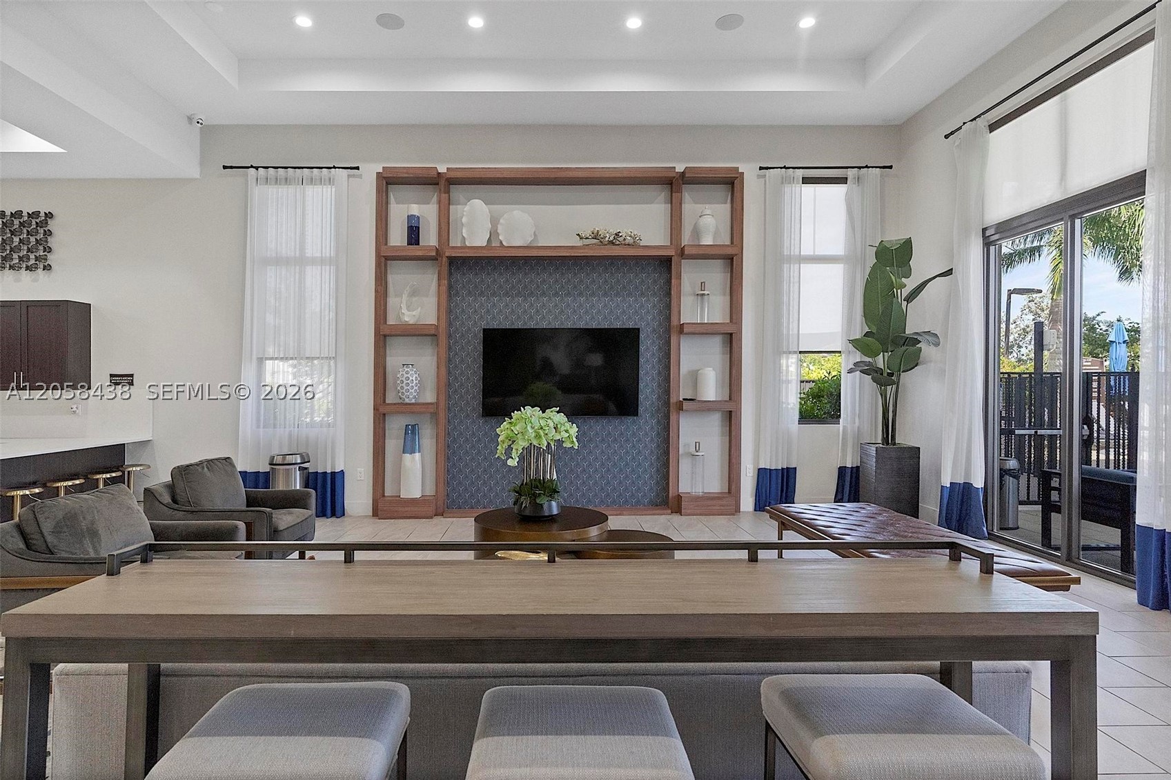 ENCLAVE SOUTH PHASE 2 - Residential