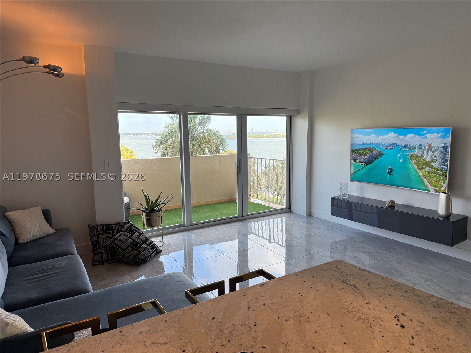 CLIPPER CONDO NO 1 - Residential