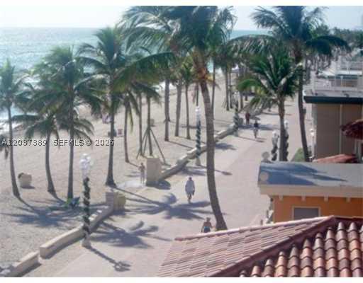 SUMMIT CONDO - Residential Lease