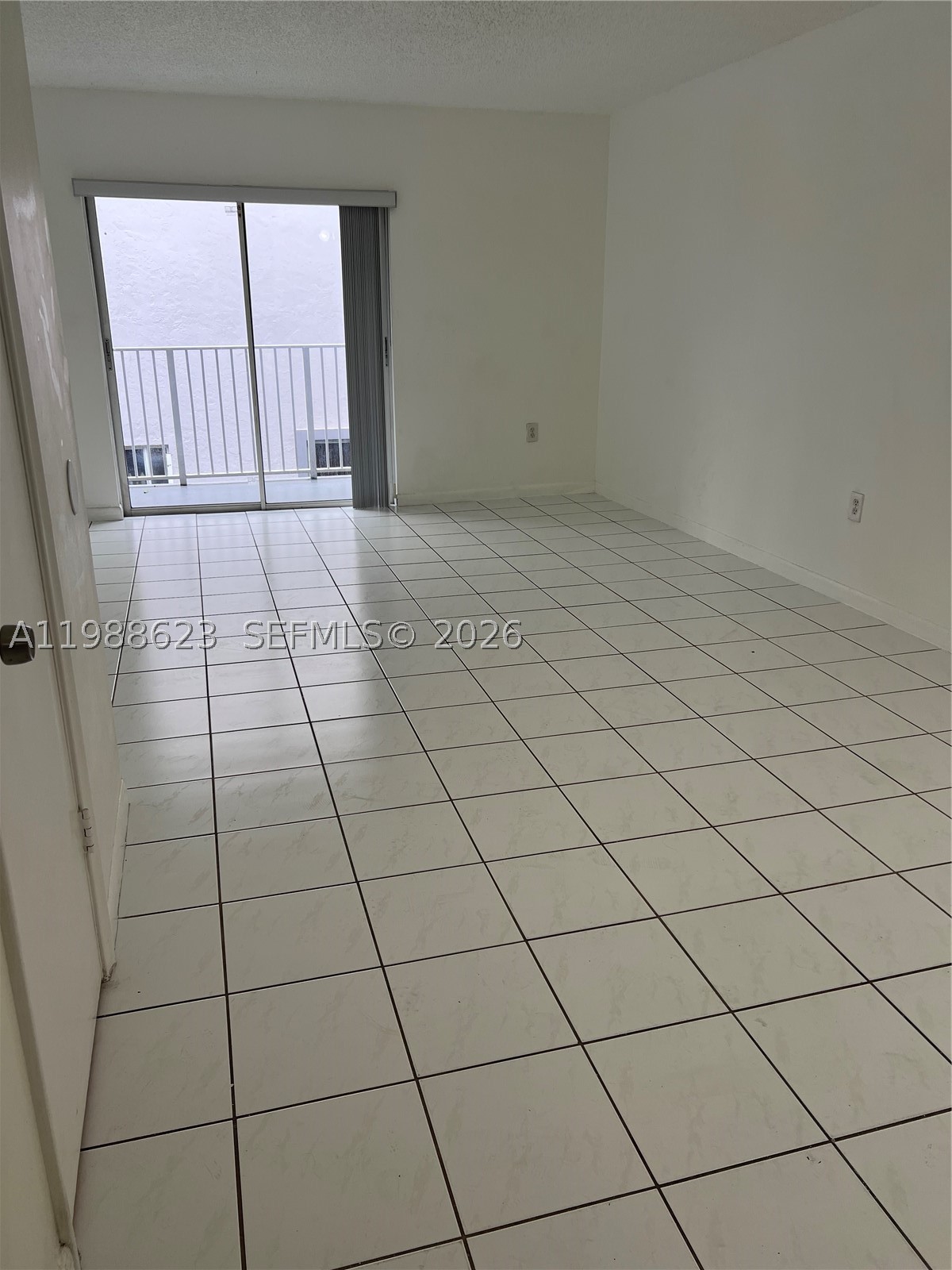 TERRAZAS DEL SOL CONDO - Residential