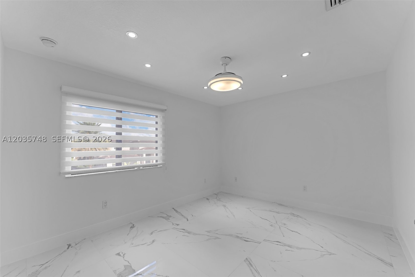 WEST WINDS HOMES - Residential