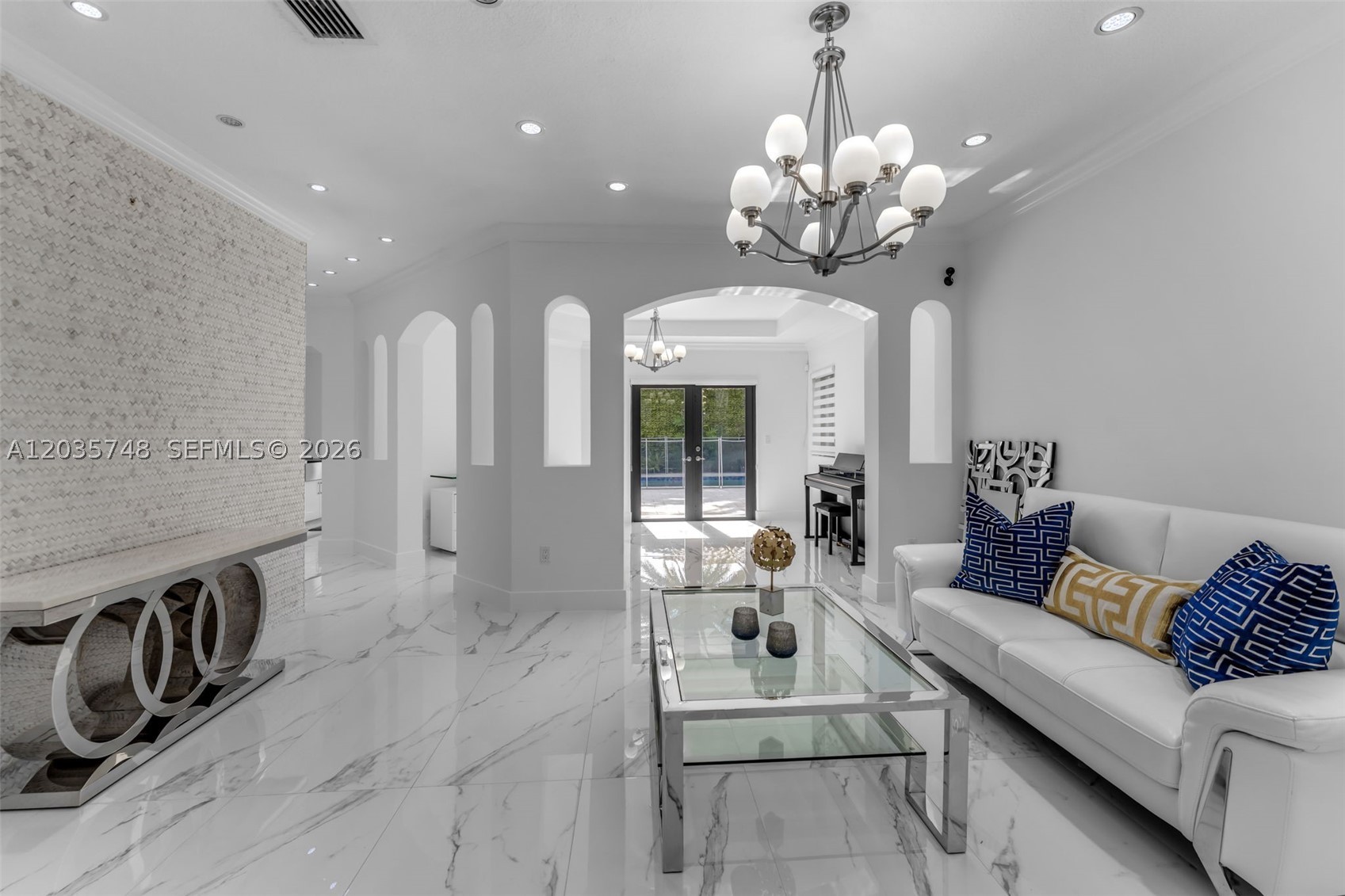 WEST WINDS HOMES - Residential