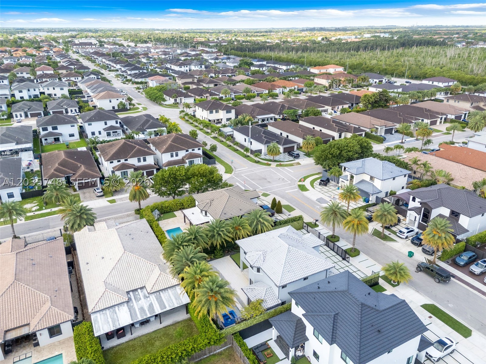 WEST WINDS HOMES - Residential