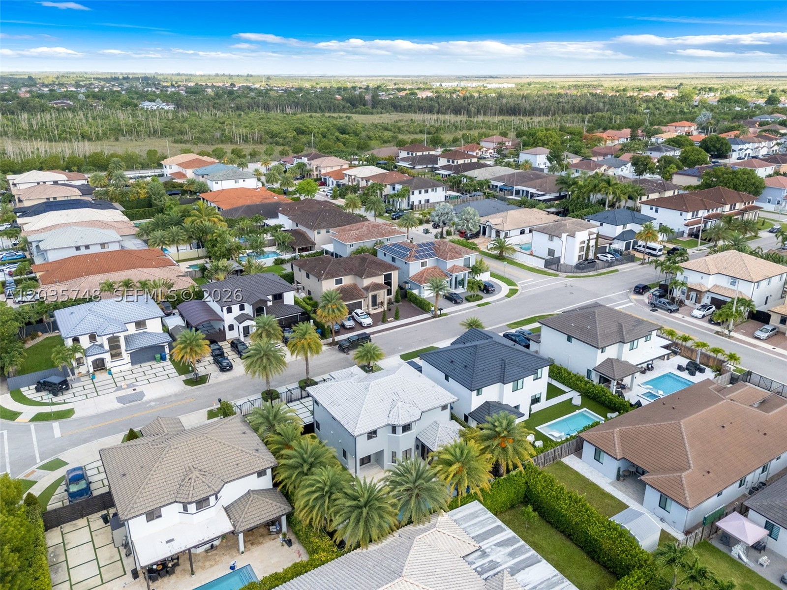 WEST WINDS HOMES - Residential