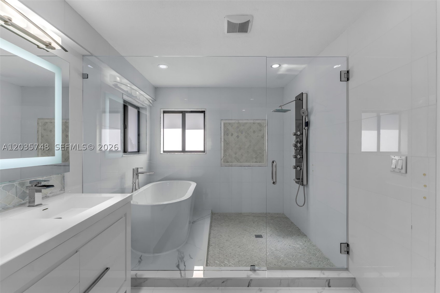 WEST WINDS HOMES - Residential