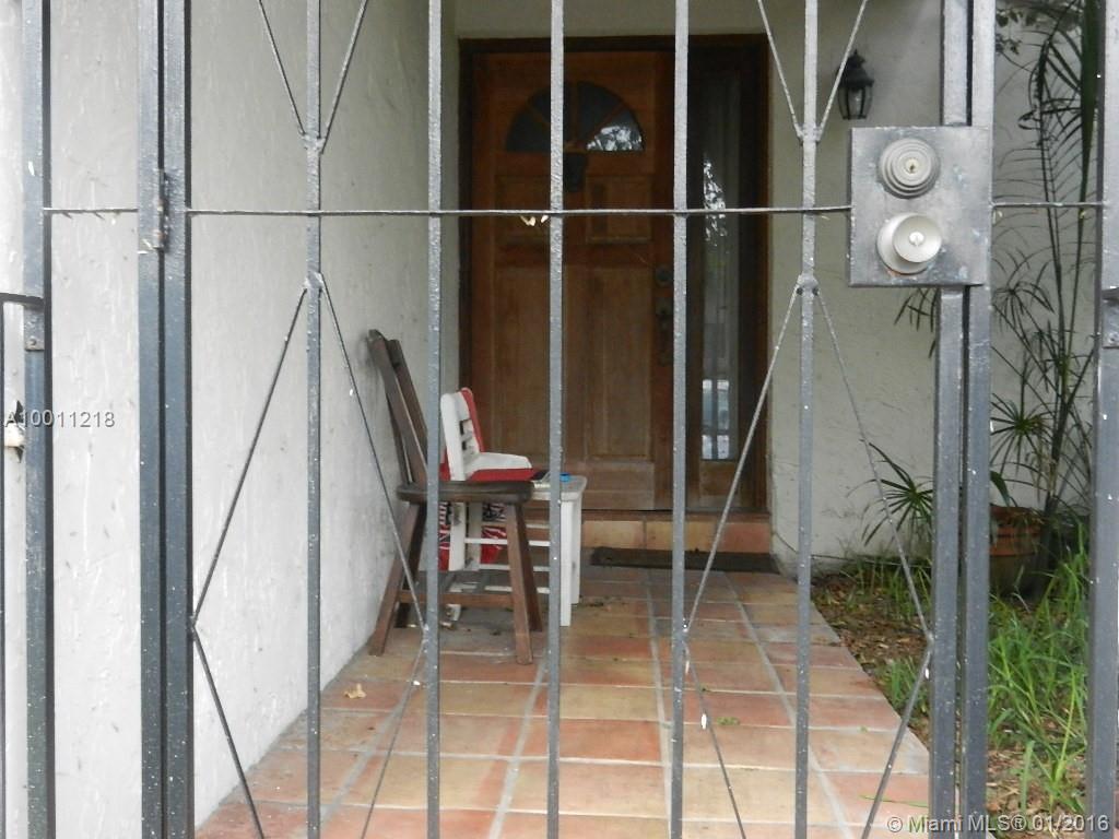 Biscayne Villa Homes Sec - Residential