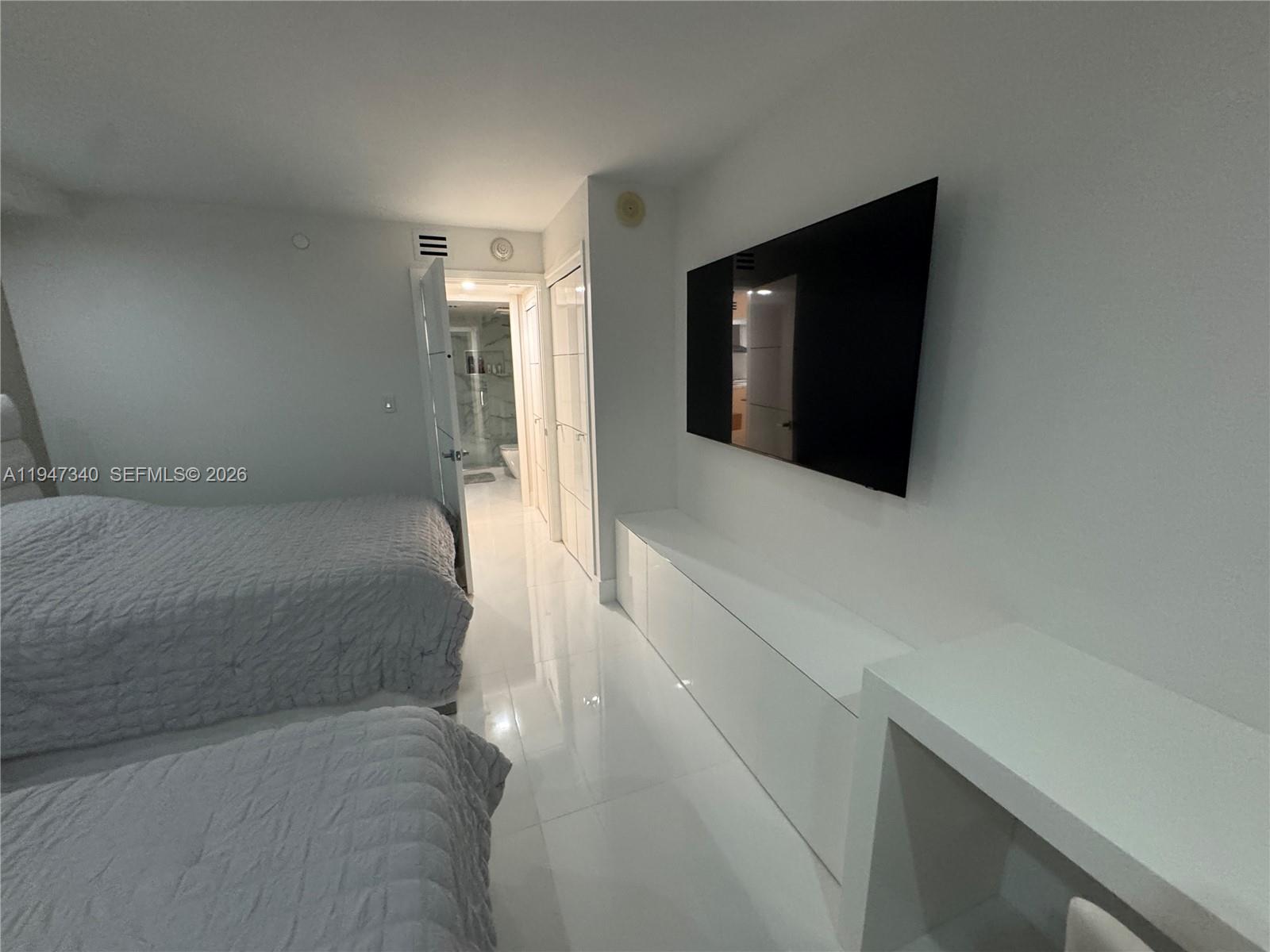 LEXCELLENCE CONDO - Residential
