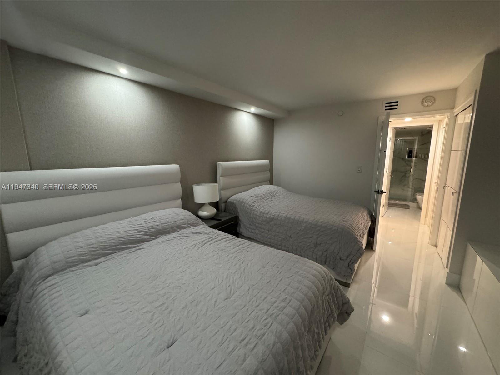 LEXCELLENCE CONDO - Residential