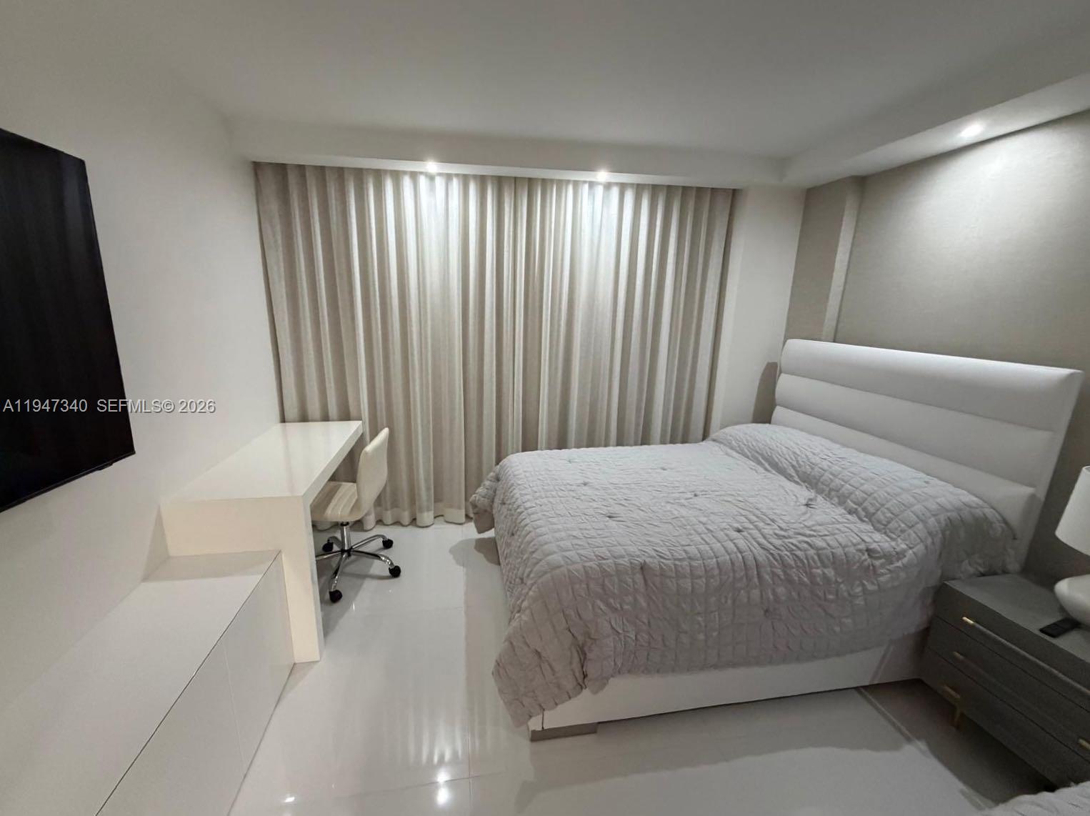 LEXCELLENCE CONDO - Residential