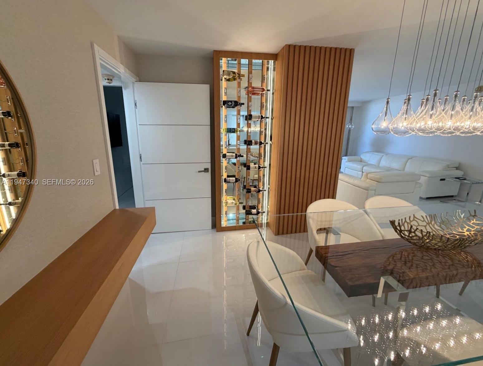 LEXCELLENCE CONDO - Residential
