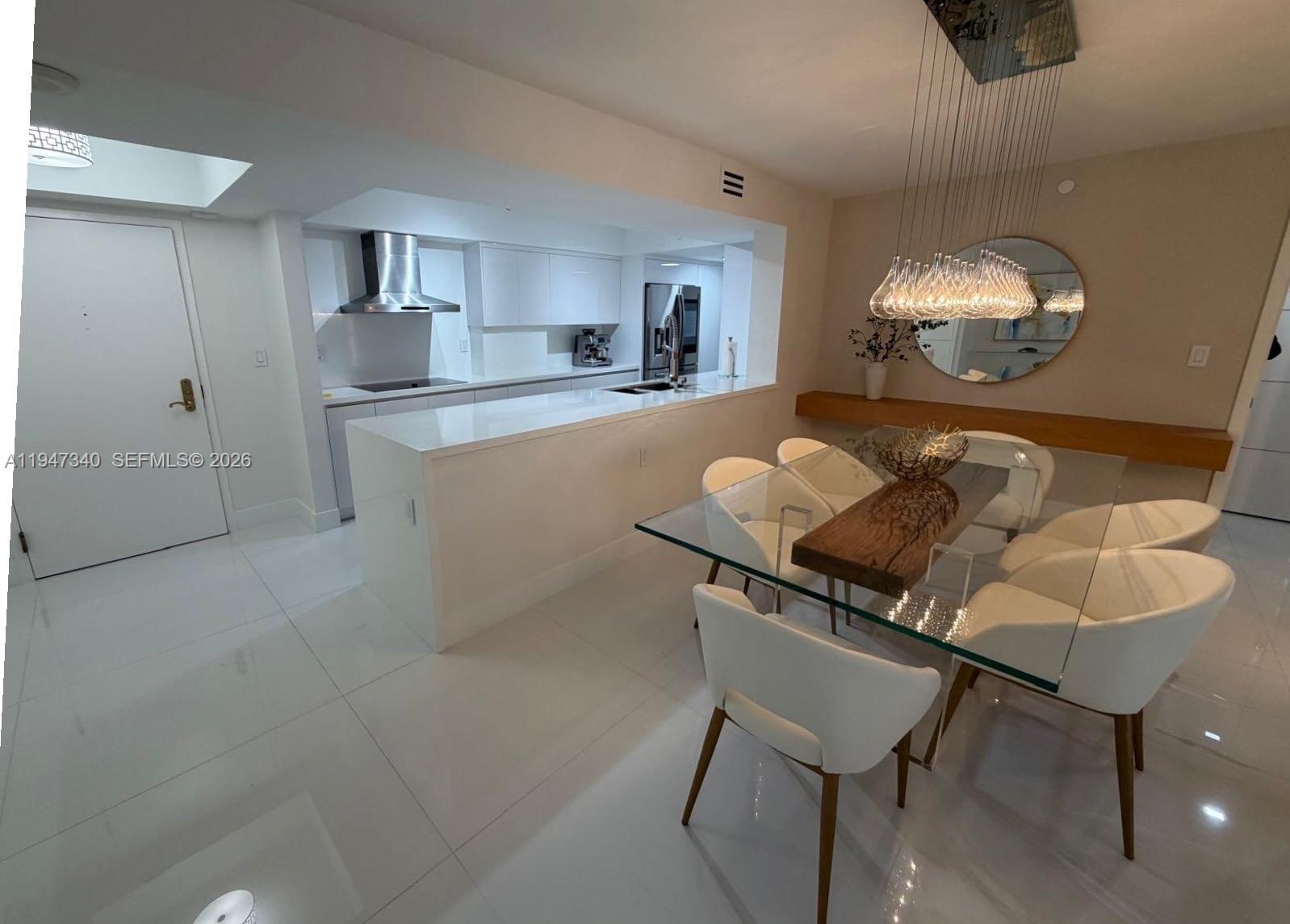 LEXCELLENCE CONDO - Residential