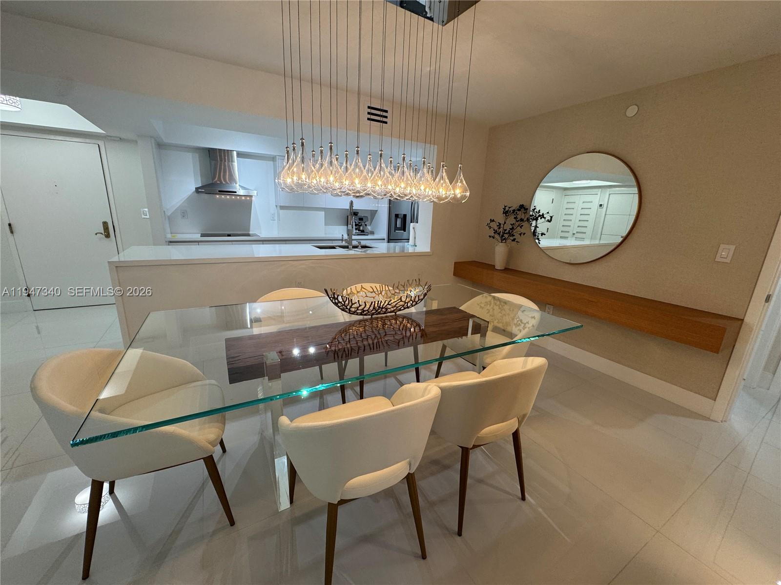 LEXCELLENCE CONDO - Residential