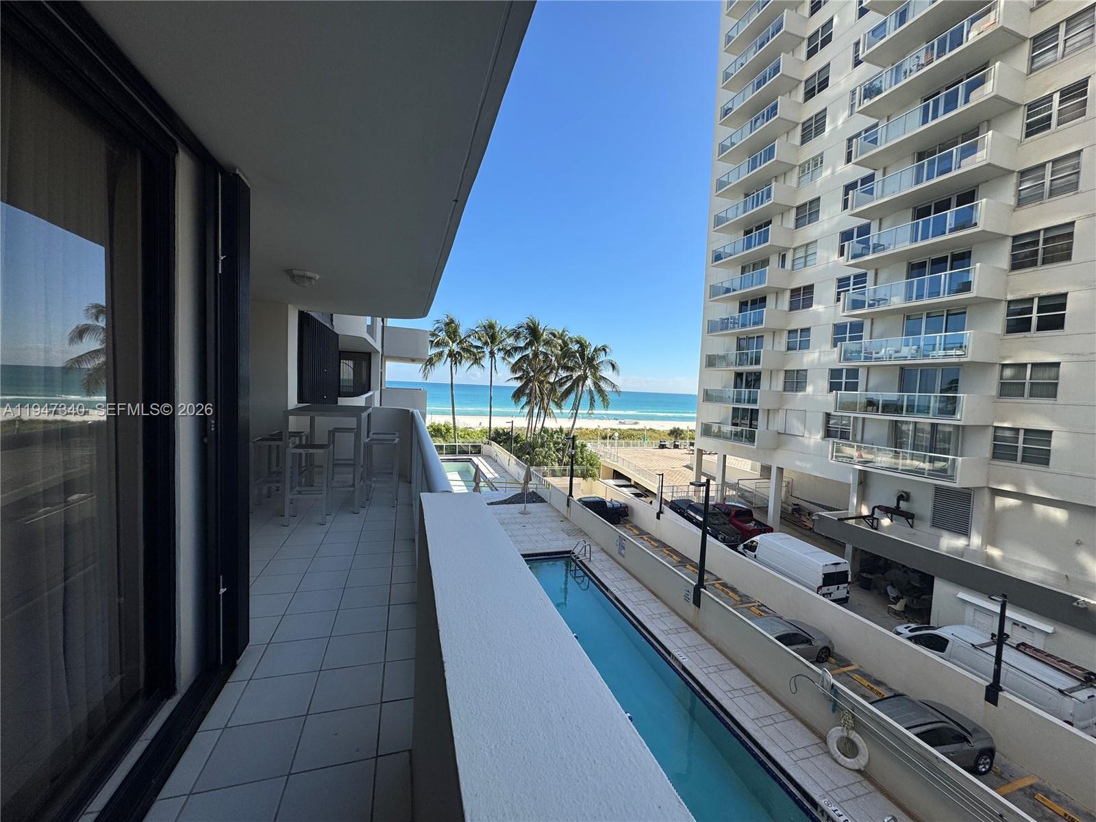 LEXCELLENCE CONDO - Residential