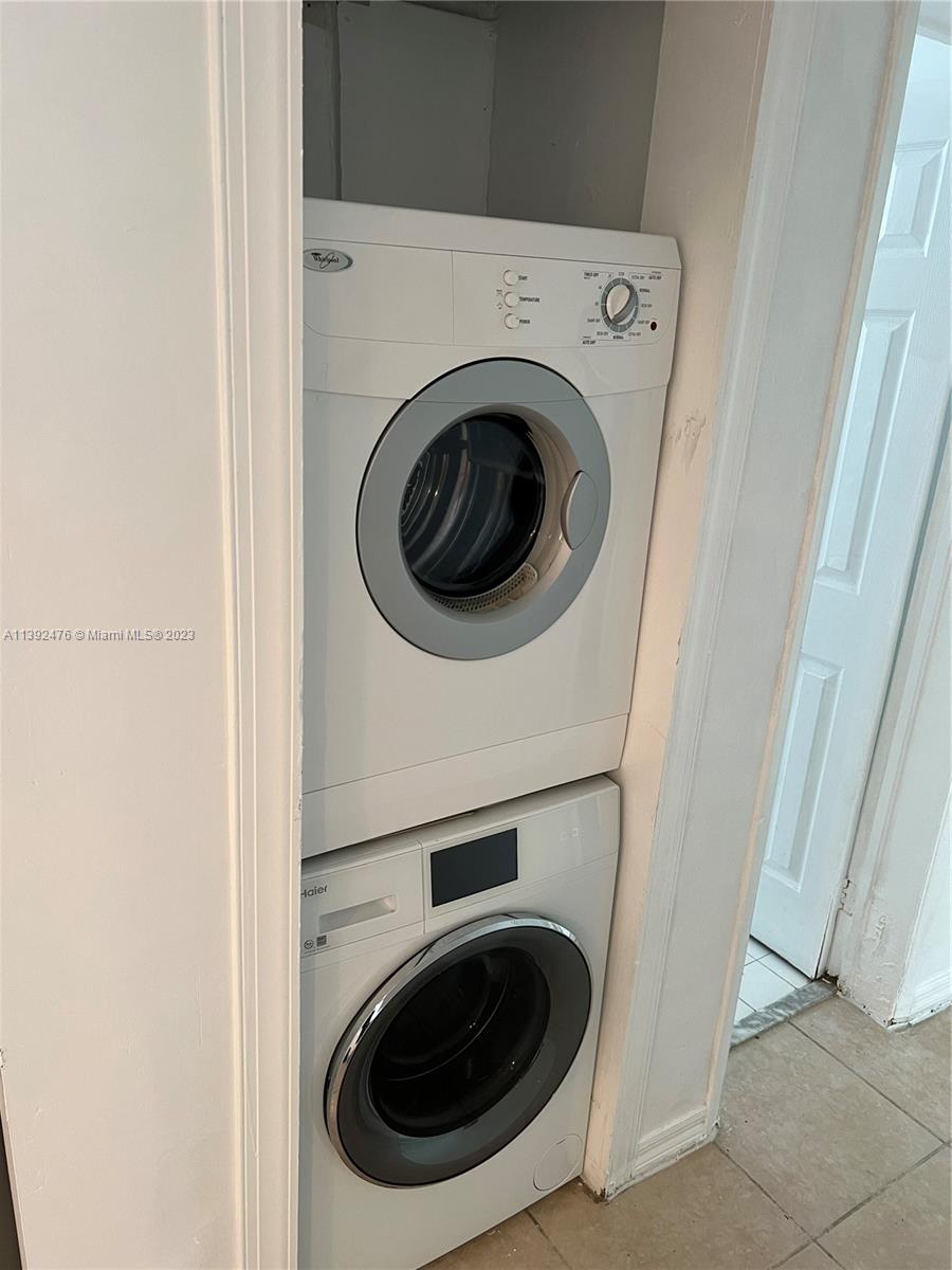 BAY HARBOR GARDENS CONDO - Residential Lease