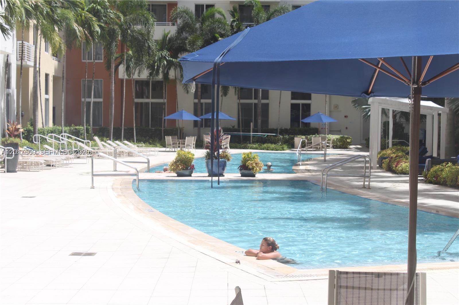 VENTURE AT AVENTURA EAST - Residential