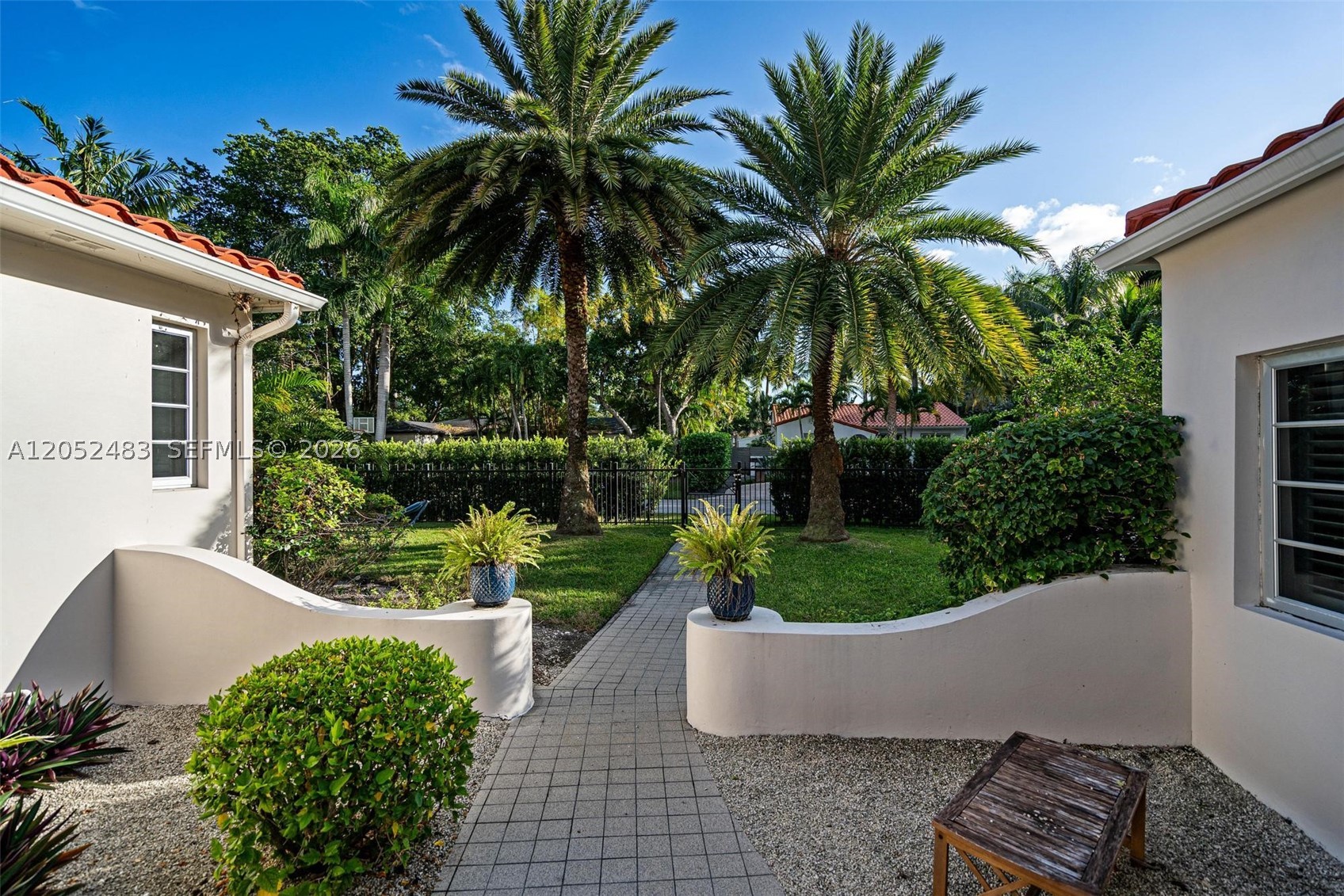 NEW BELLE MEADE SUB - Residential Lease
