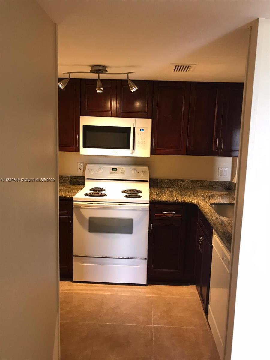 LAKES OF JACARANDA BLDG 1 - Residential Lease