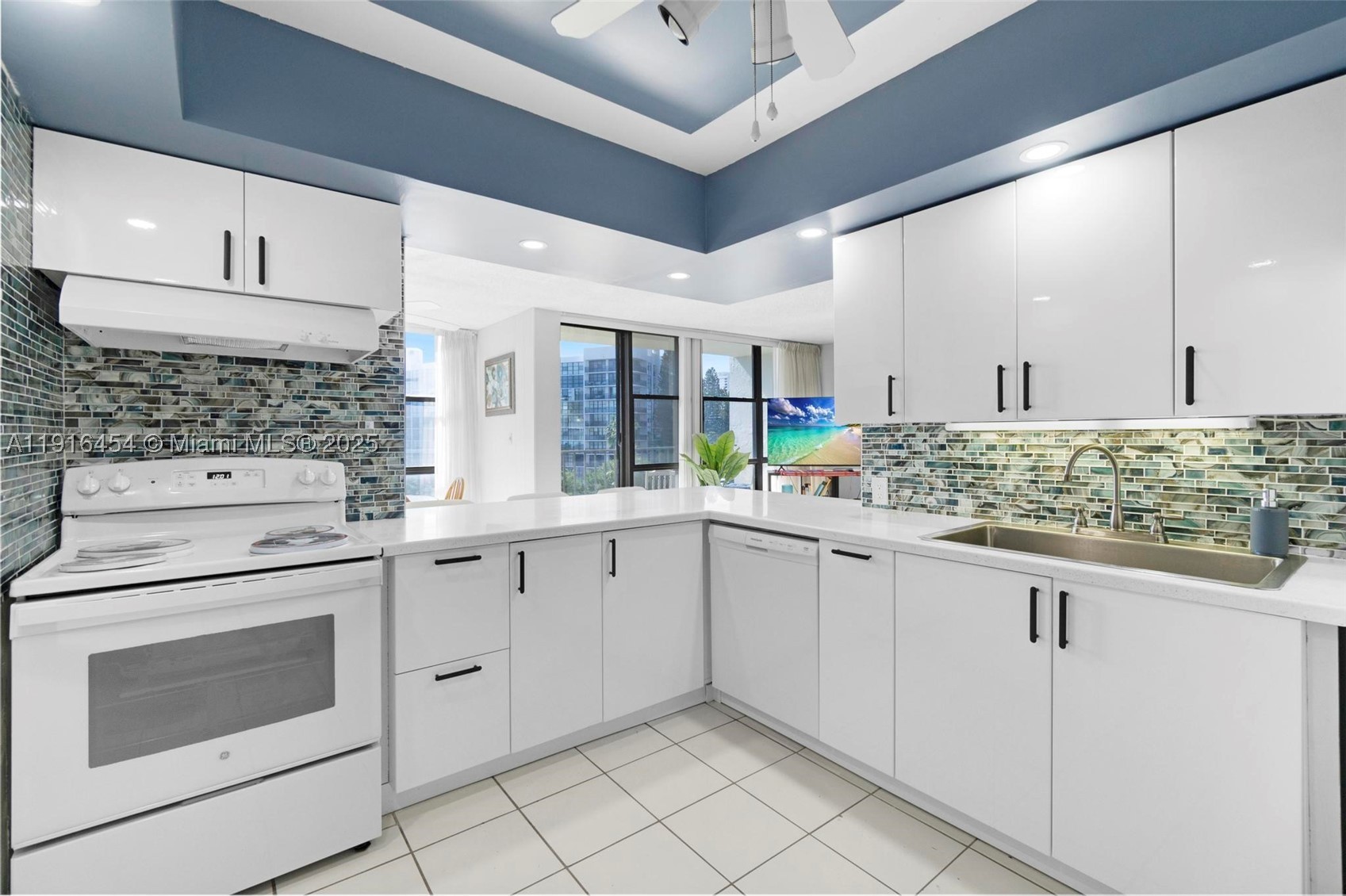 OCEANVIEW PARK CONDO - Residential