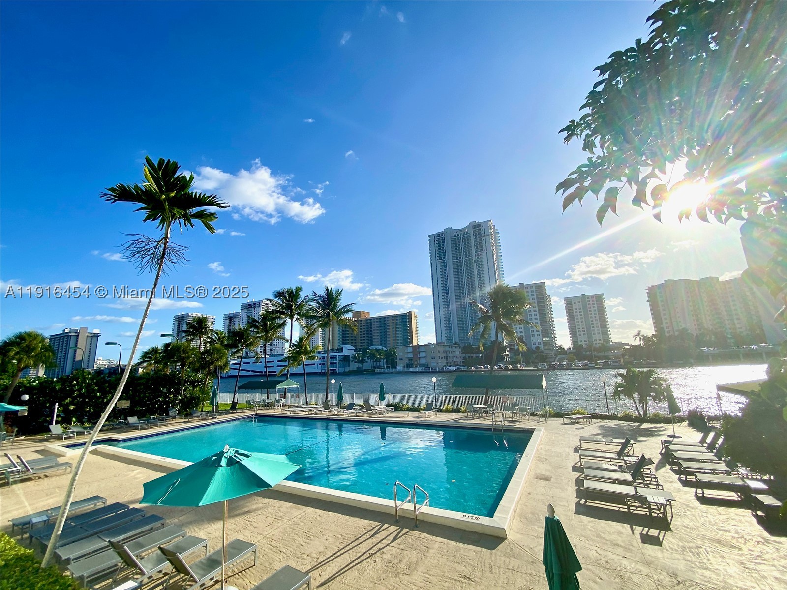 OCEANVIEW PARK CONDO - Residential