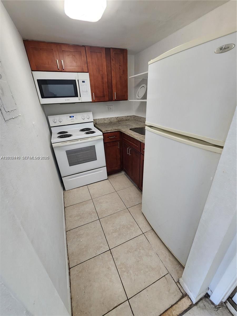 OCEAN DRIVE ESTATES CONDO - Residential
