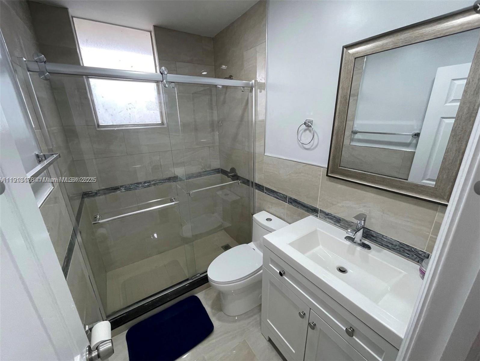 MANGO HILL #11 CONDO - Residential Lease