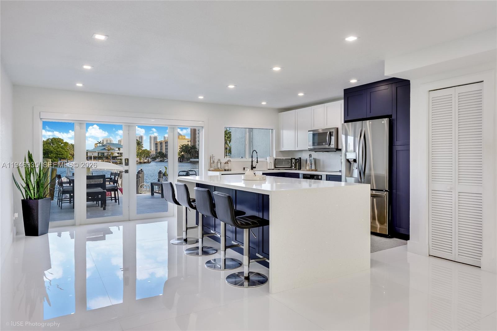 LEEWARD POINT CONDO - Residential