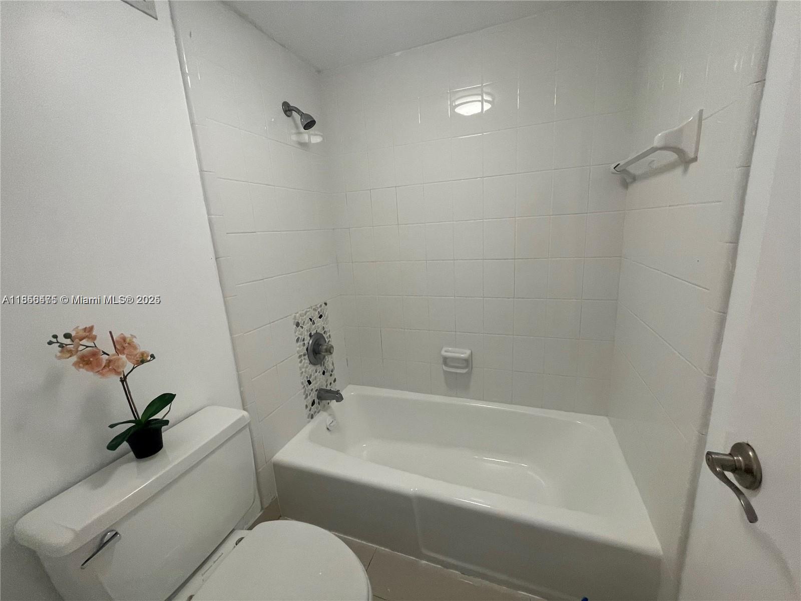 TRITON TOWER CONDO - Residential