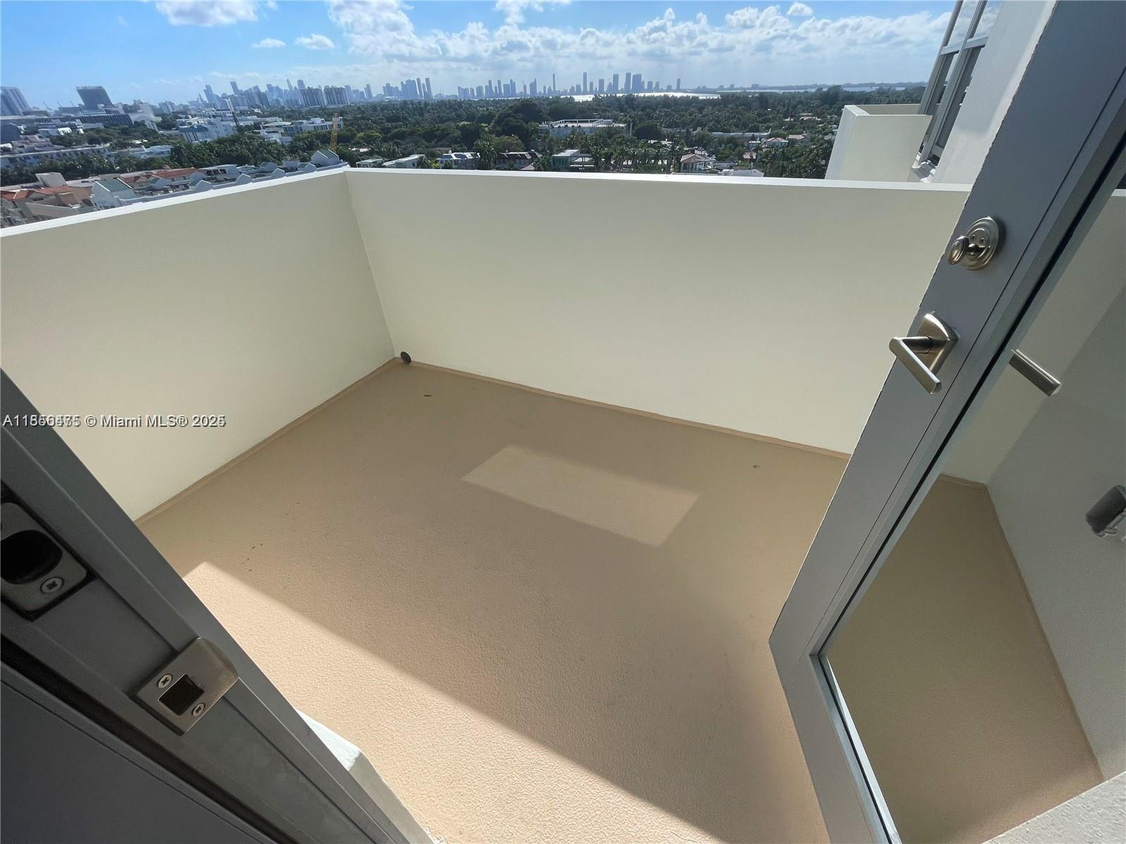 TRITON TOWER CONDO - Residential