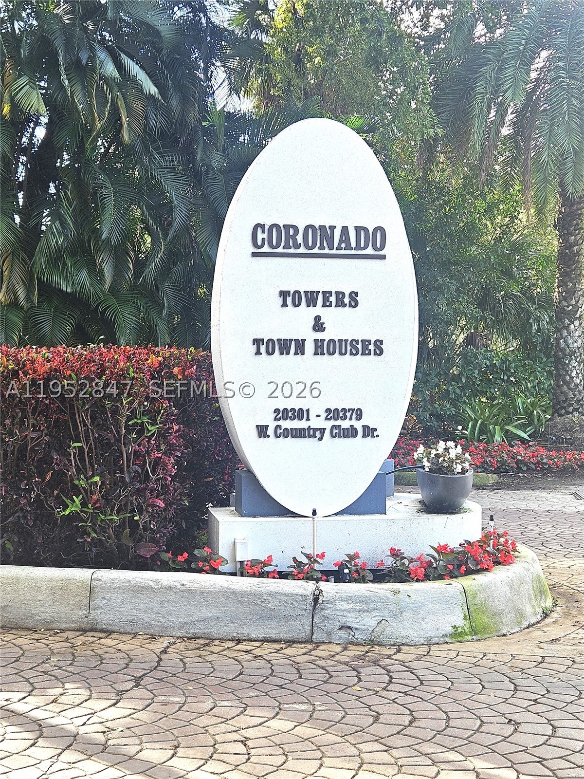 CORONADO CONDO- TOWER II - Residential