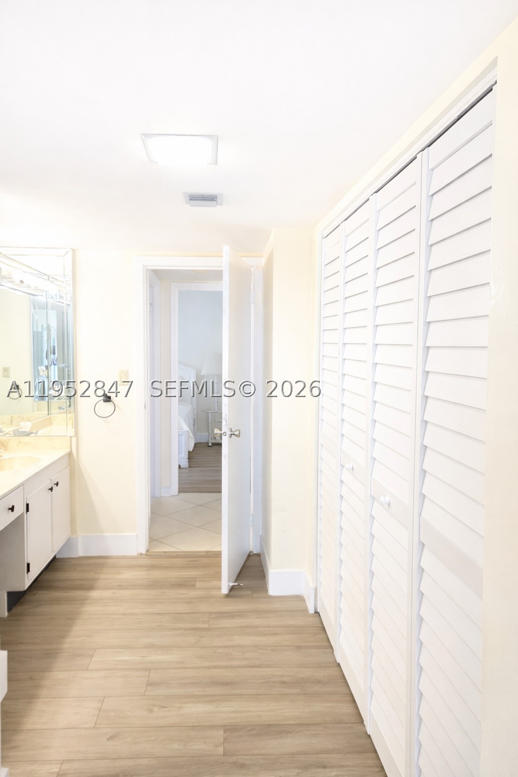 CORONADO CONDO- TOWER II - Residential