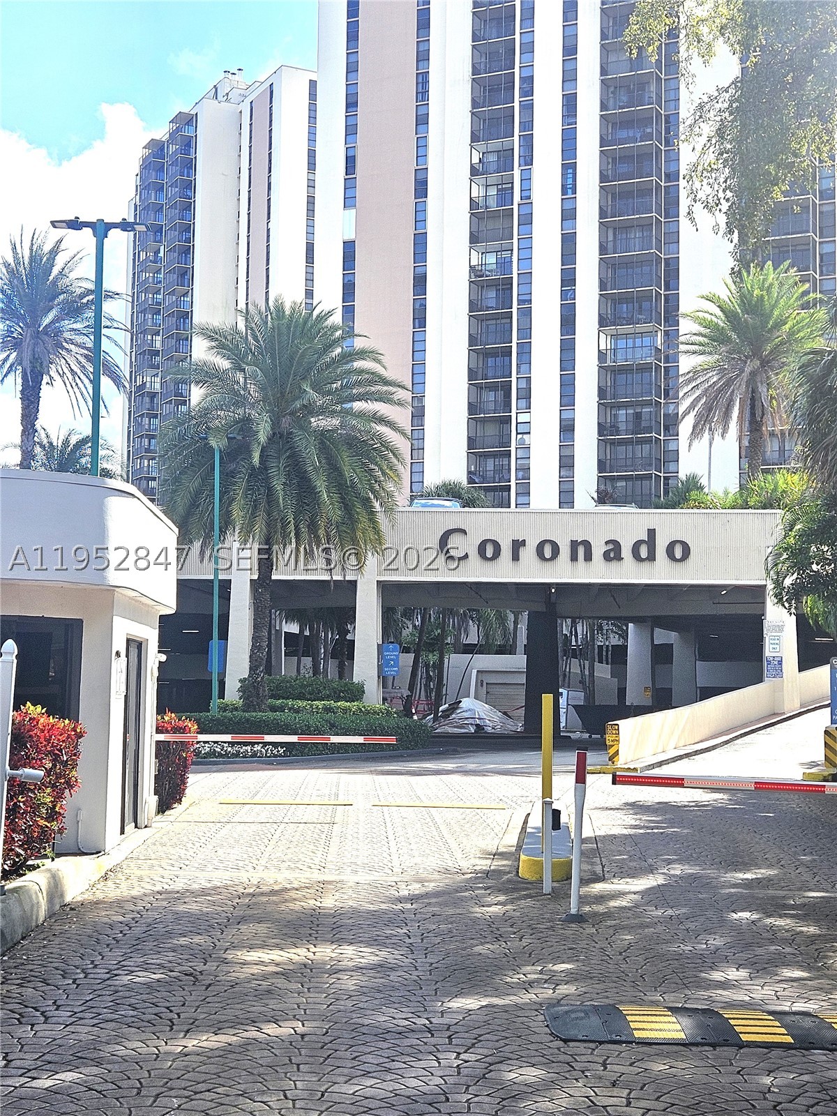 CORONADO CONDO- TOWER II - Residential