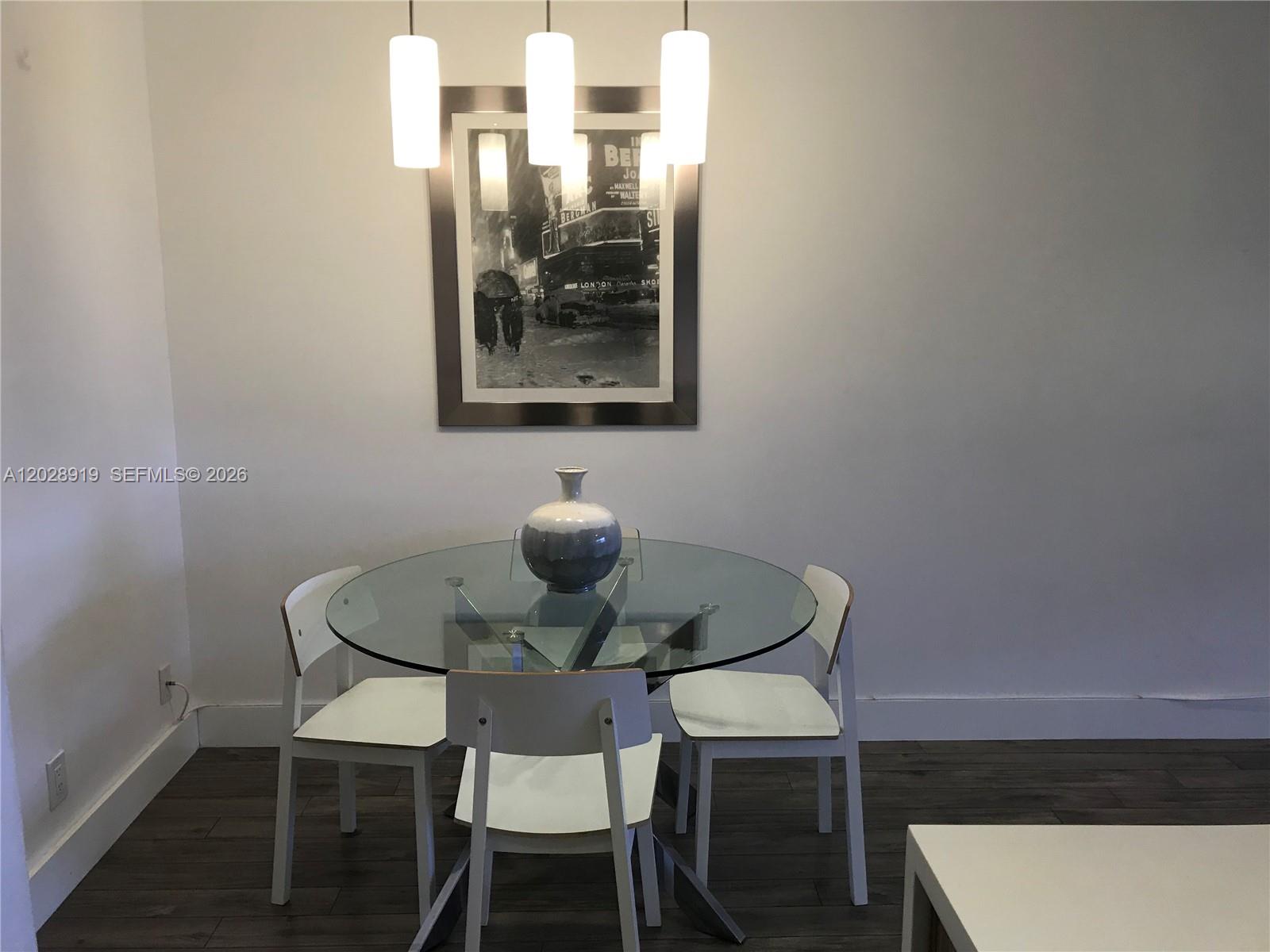 TOWN COLONY - Residential Lease