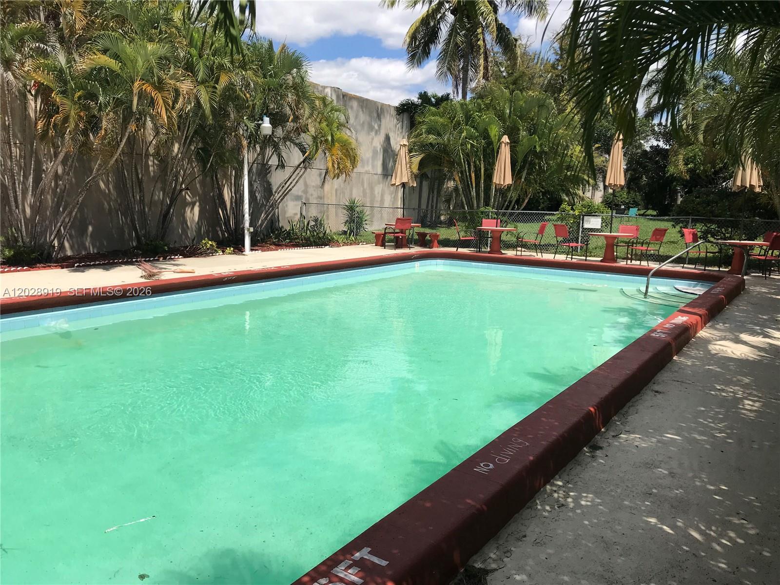 TOWN COLONY - Residential Lease