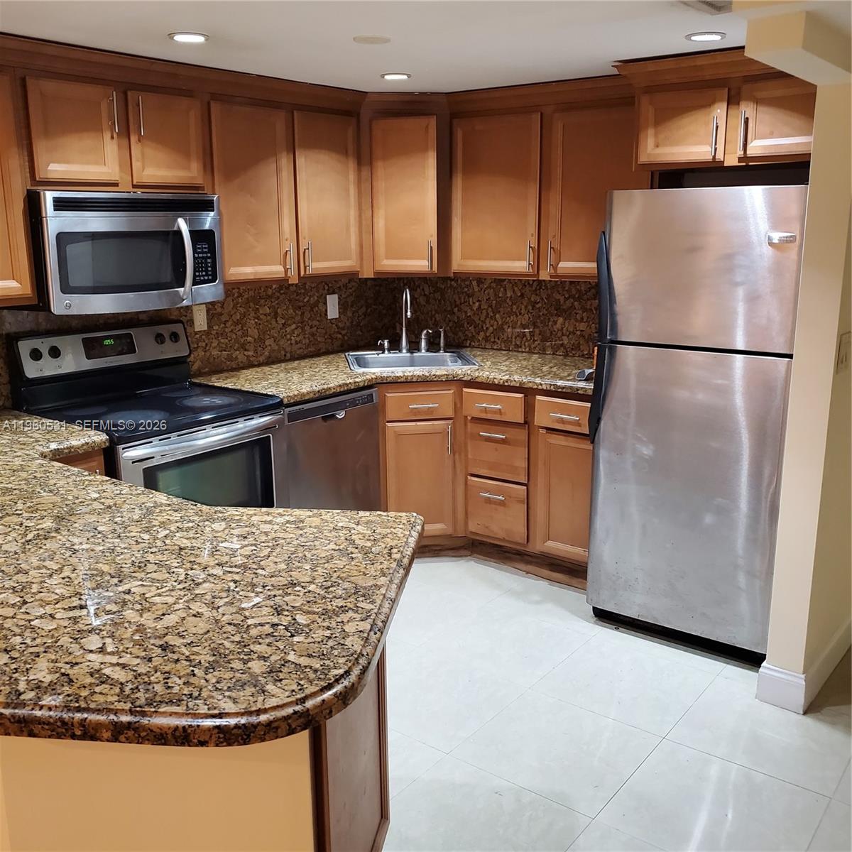 OCEANVIEW PARK CONDO - Residential