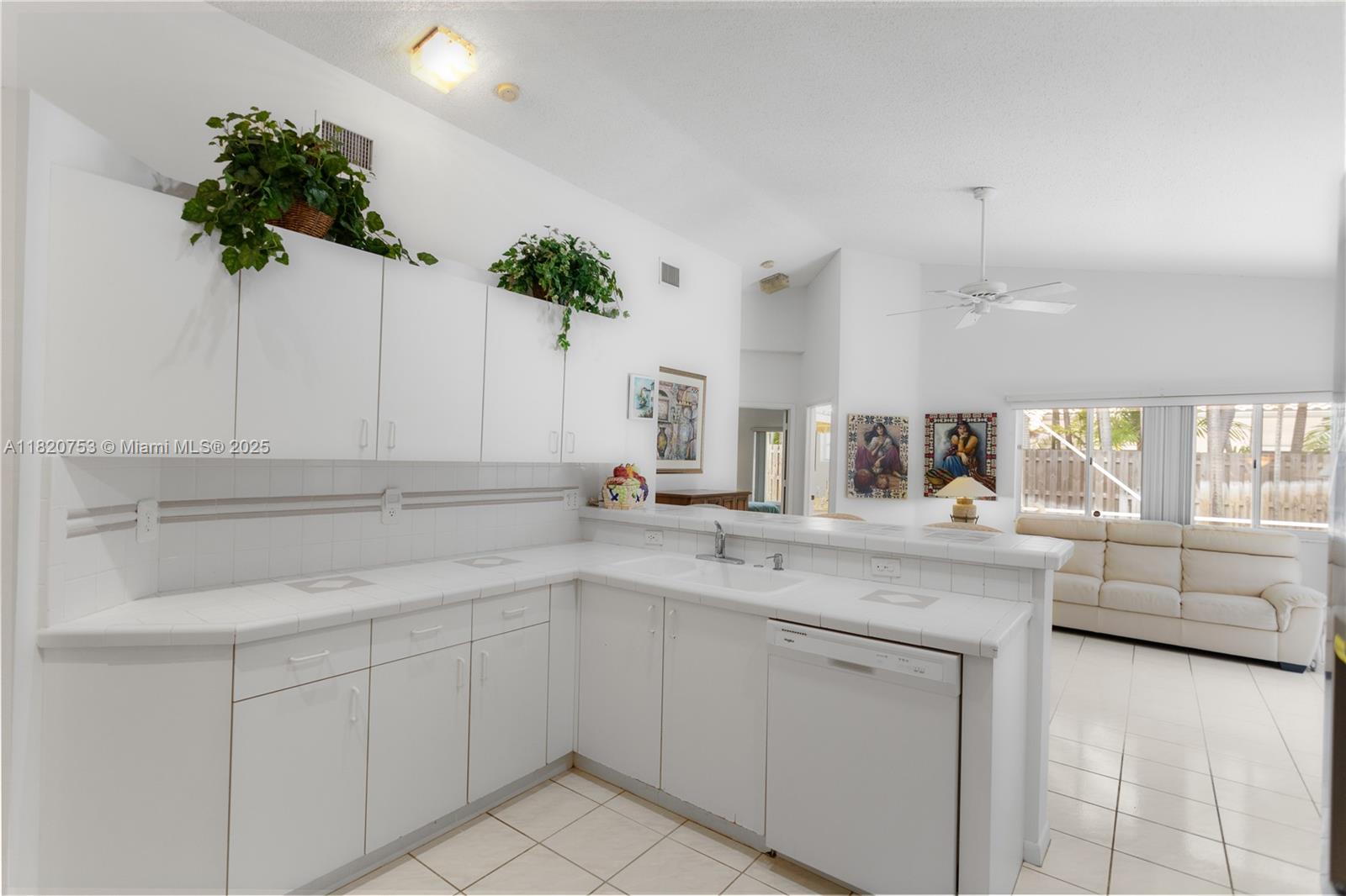 LANDINGS - Residential