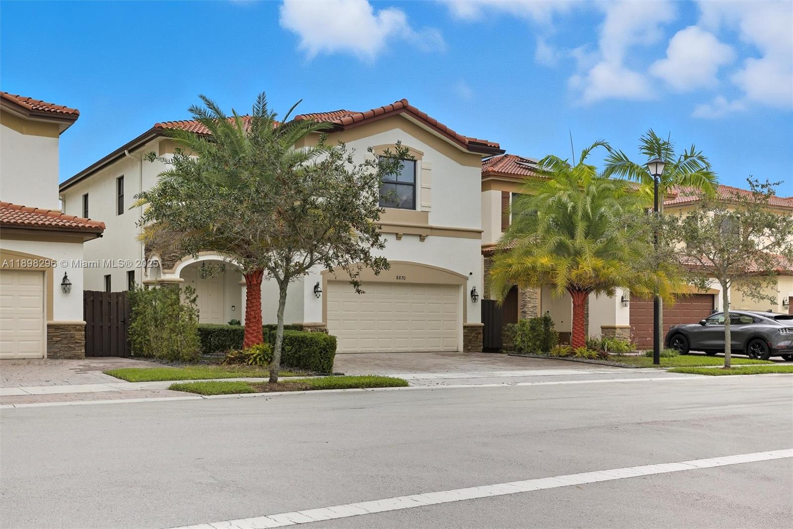 ISLES AT GRAND BAY - Residential