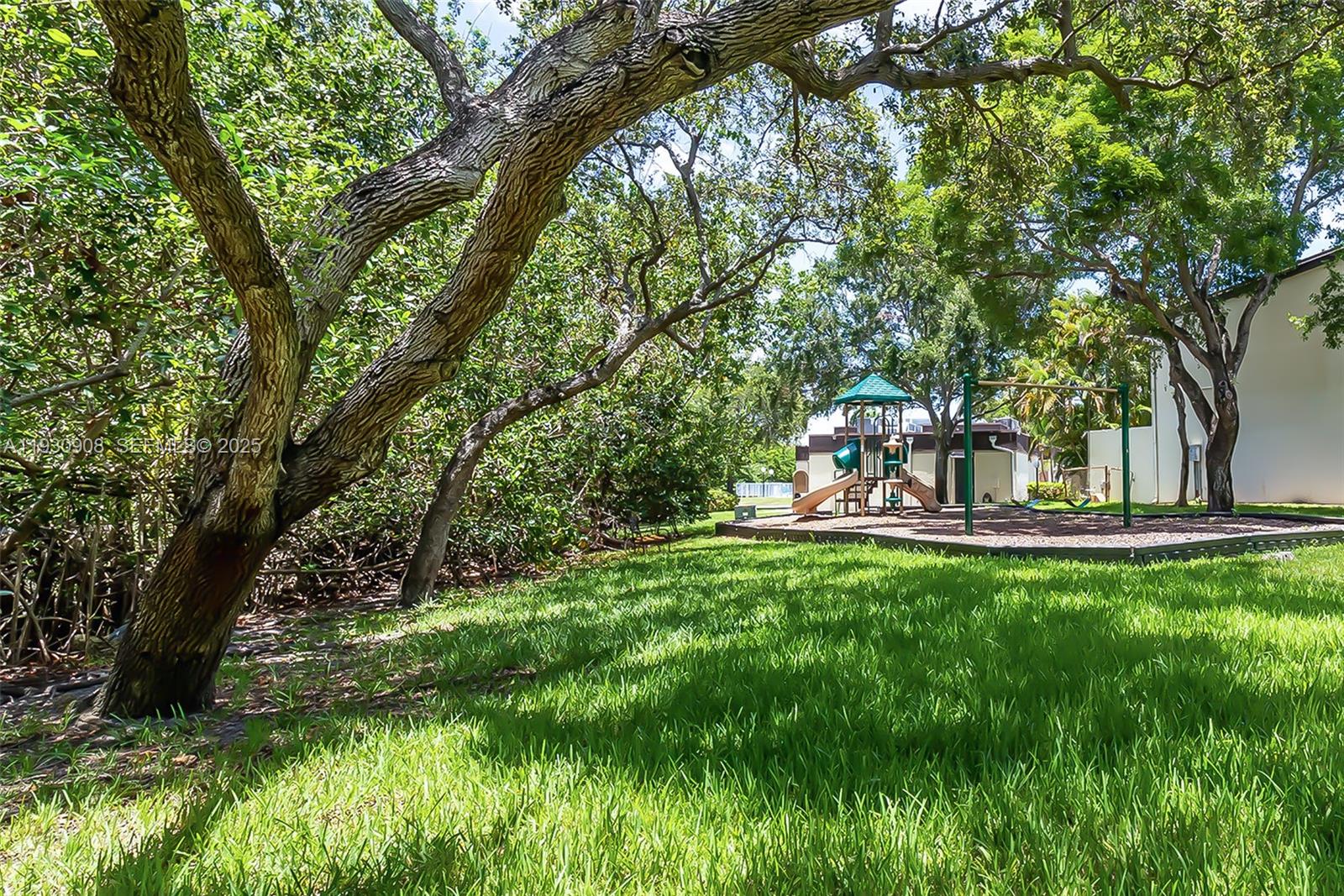 RIVERWOOD SEC 3 - Residential