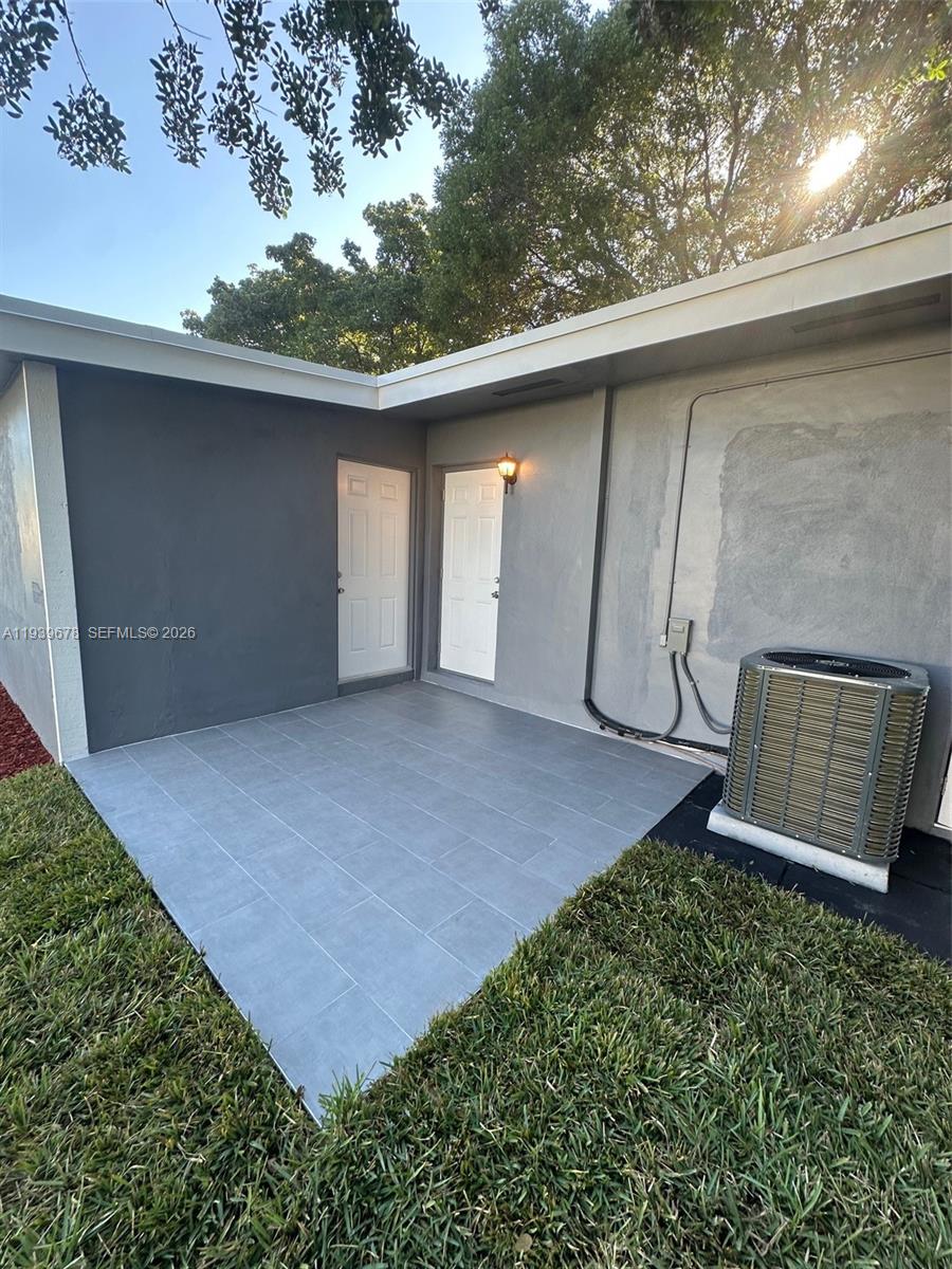 POMPANO BEACH HIGHLANDS 4 - Residential