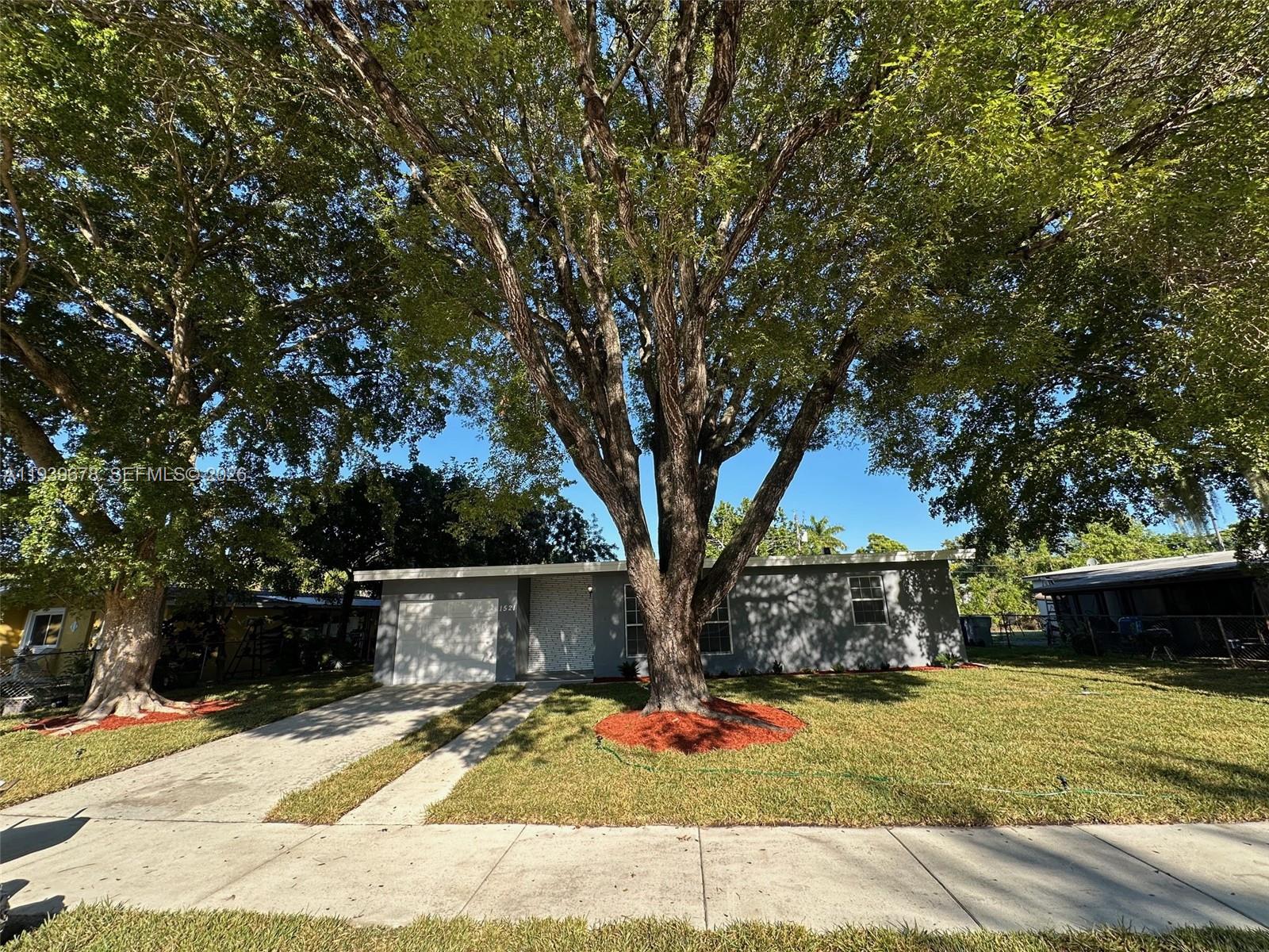 POMPANO BEACH HIGHLANDS 4 - Residential