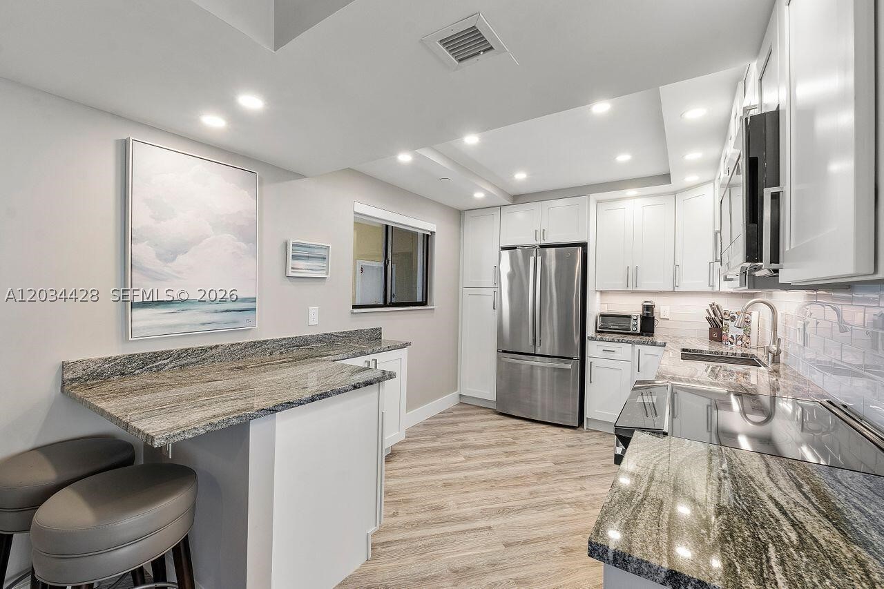 OCEAN TRAIL CONDO I - Residential