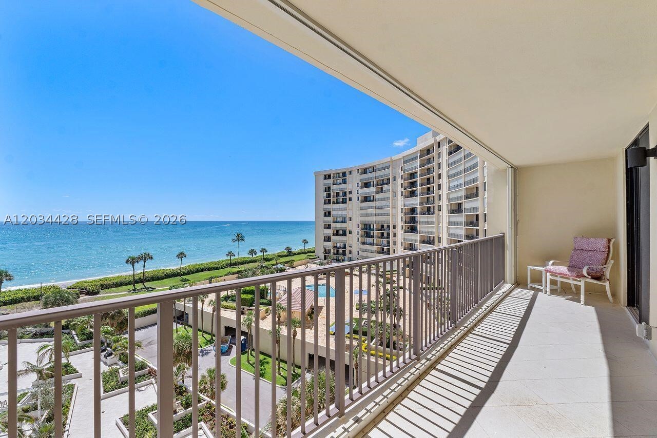OCEAN TRAIL CONDO I - Residential