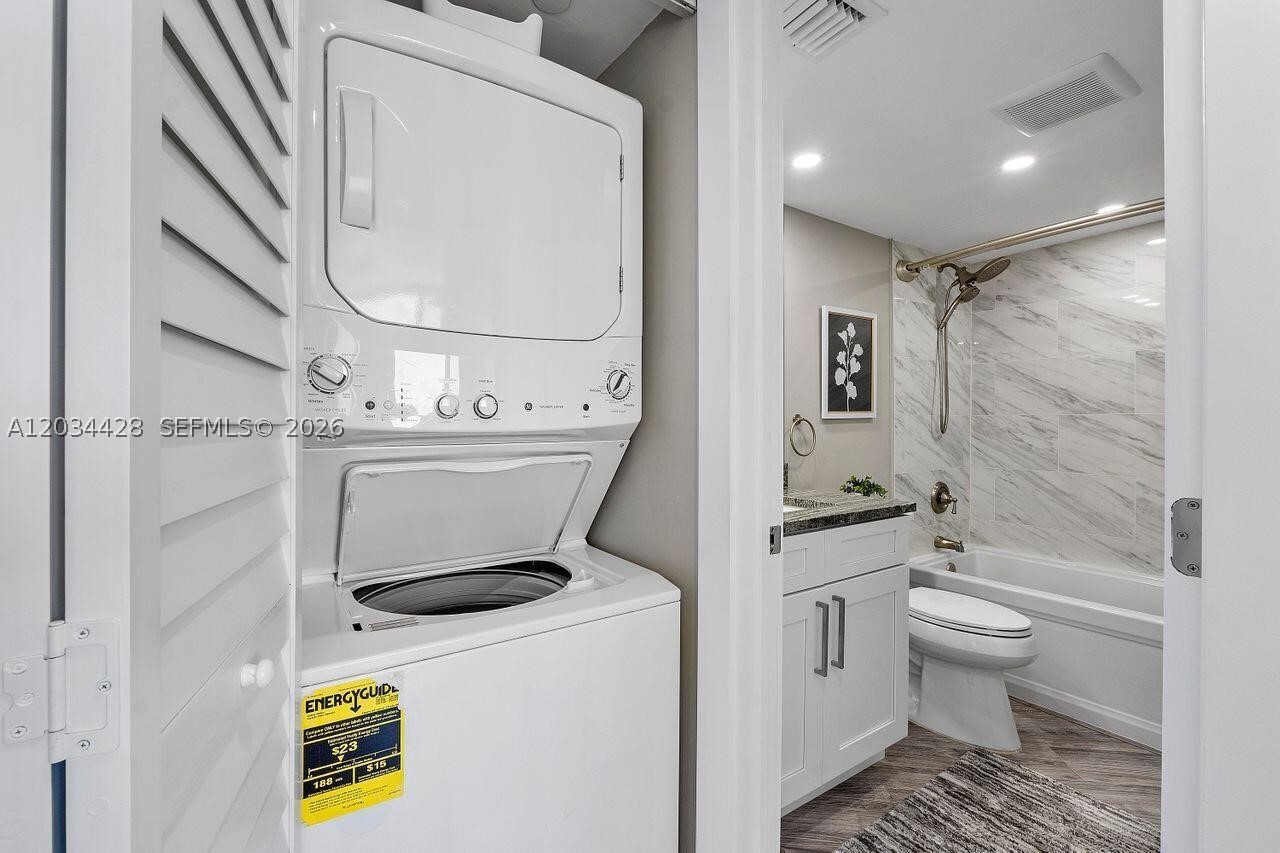 OCEAN TRAIL CONDO I - Residential