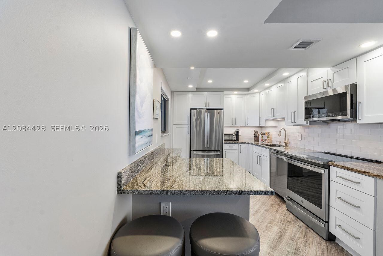 OCEAN TRAIL CONDO I - Residential