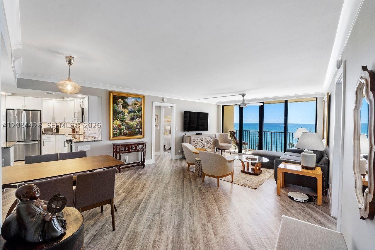 OCEAN TRAIL CONDO I - Residential