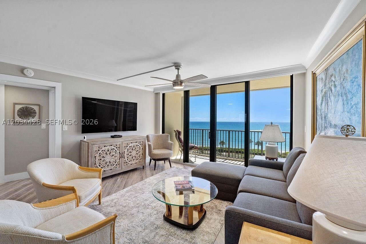 OCEAN TRAIL CONDO I - Residential