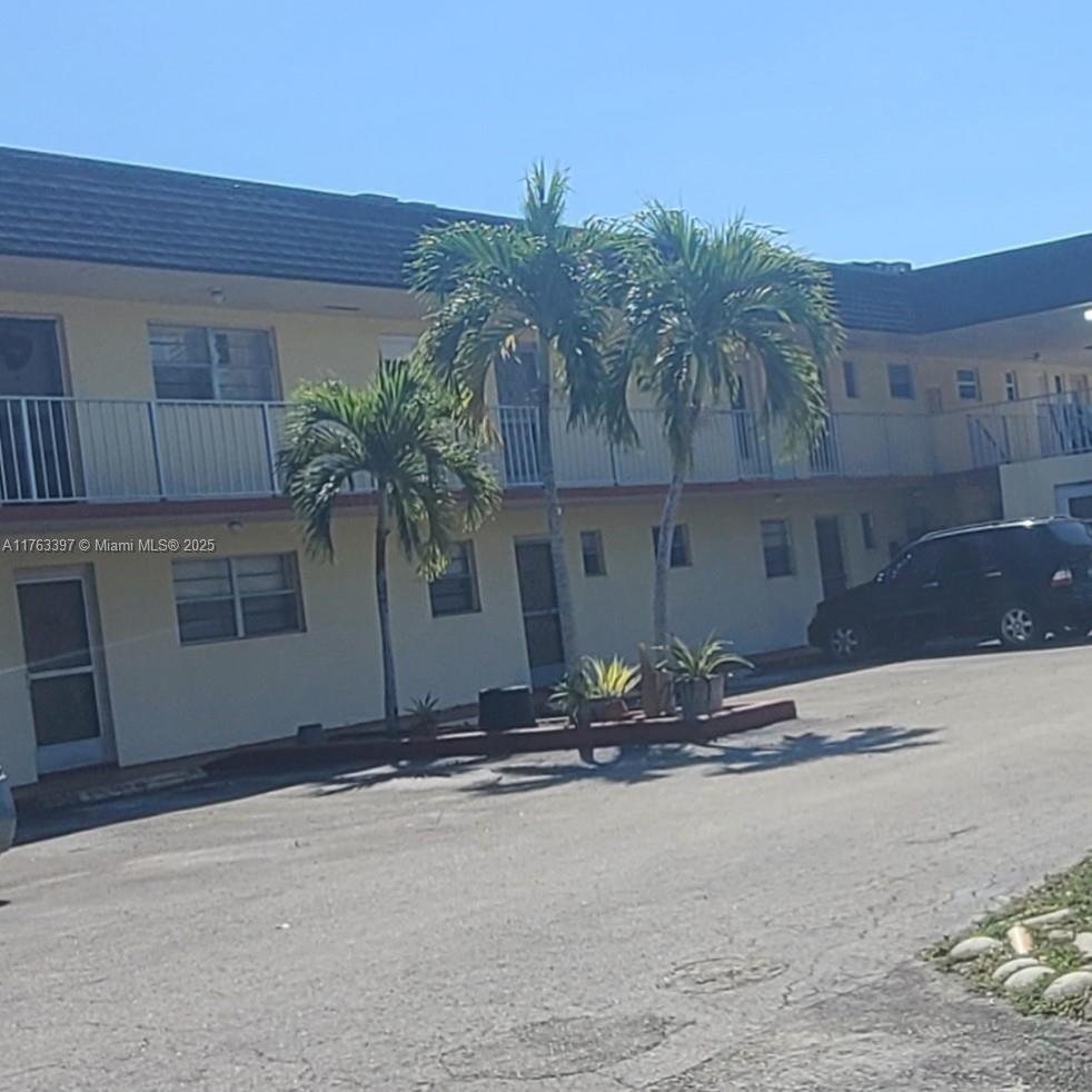 STAR LAKE NORTH COMMODORE - Residential