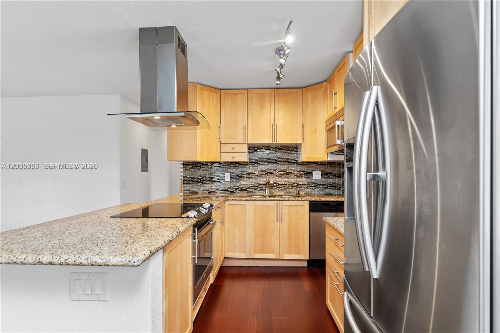KINGS POINT NORMANDY COND - Residential
